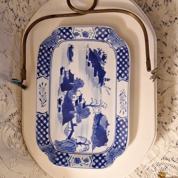 Vintage Blue And White China Server - Picture 9 of 9